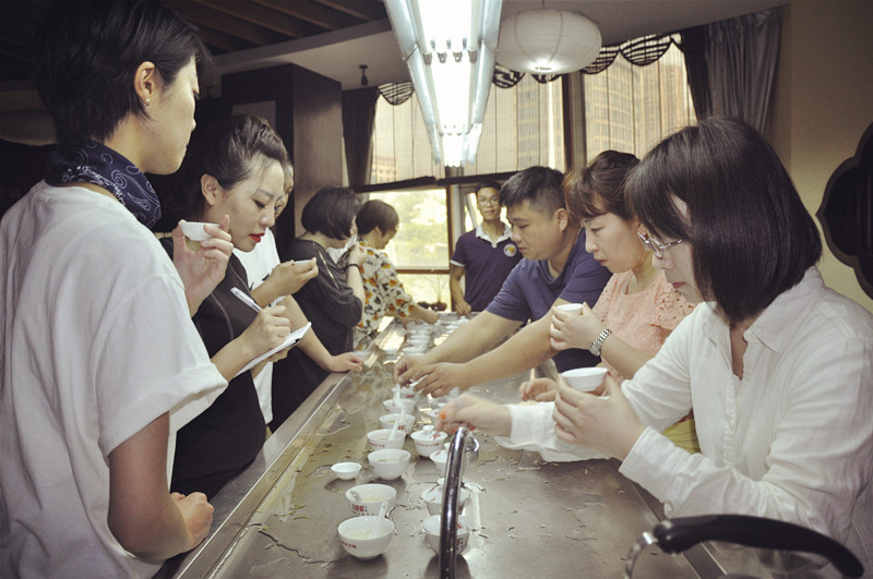 茶艺师培训一般多少钱?